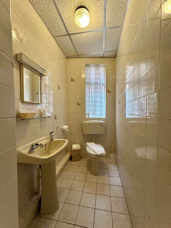 Property image 27 of 28