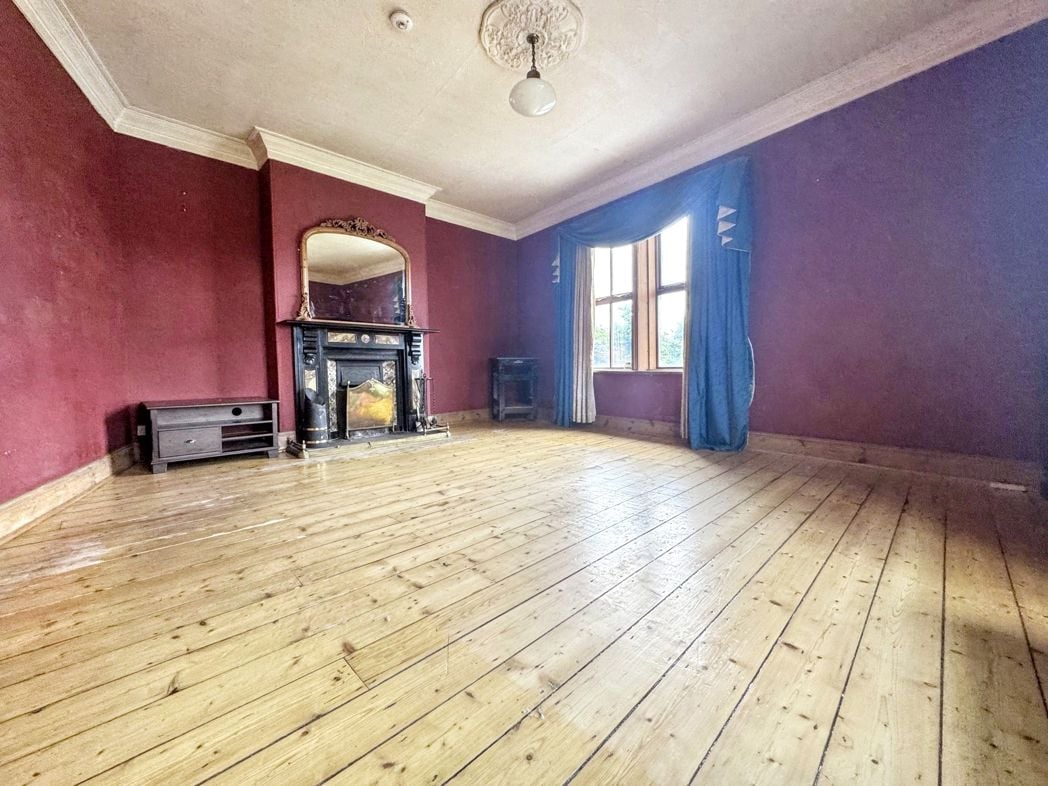 Property image 16 of 31