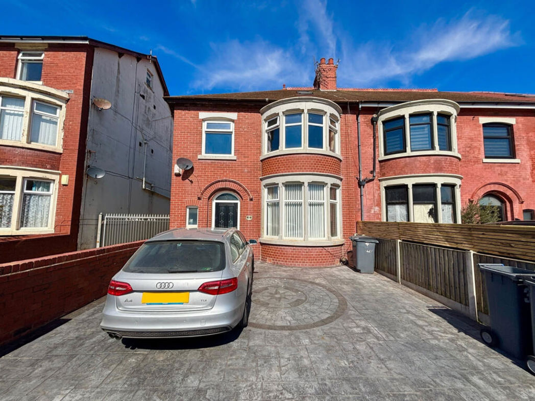 Property image 1 of 22