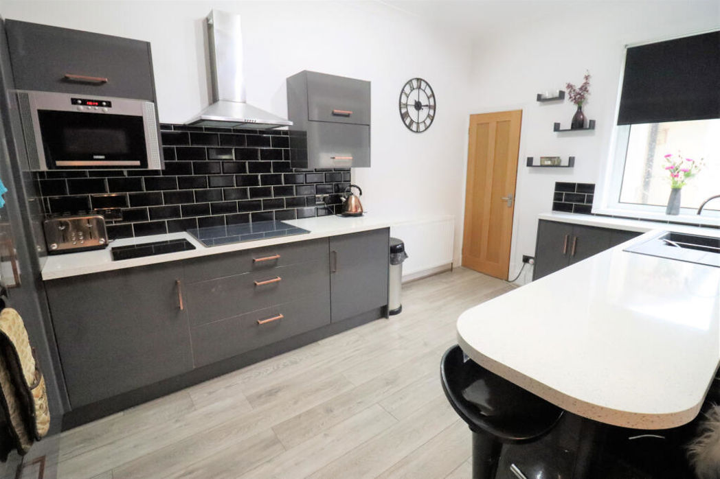 Property image 2 of 22