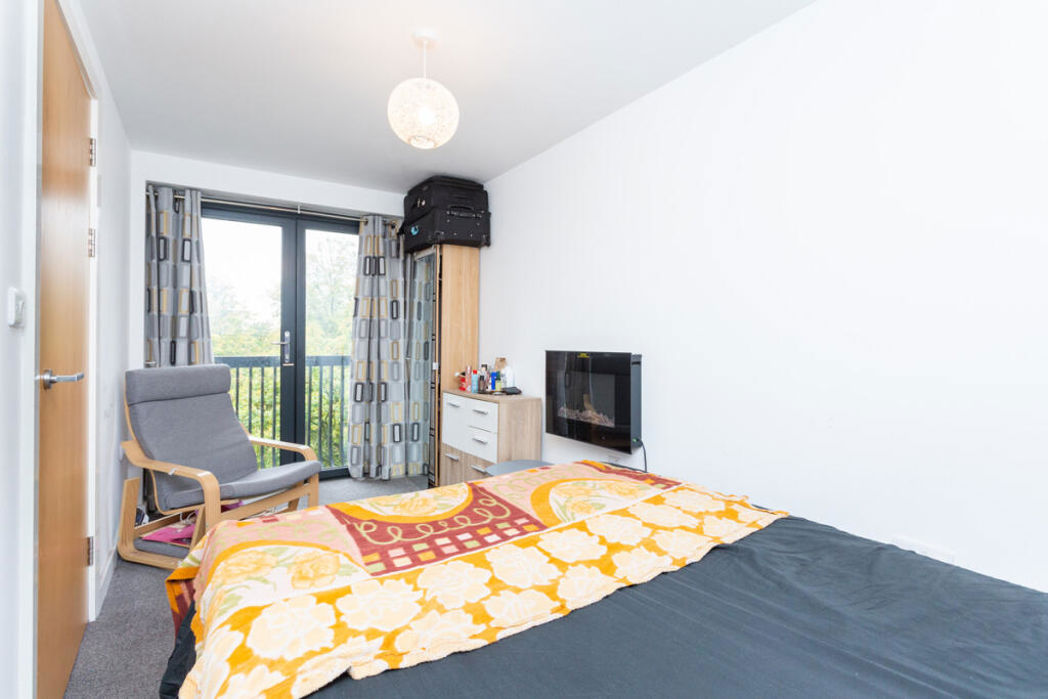 Property image 7 of 12