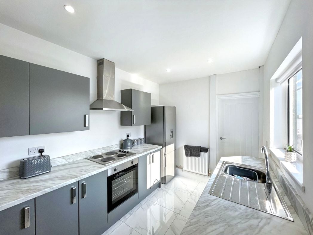Property image 7 of 15