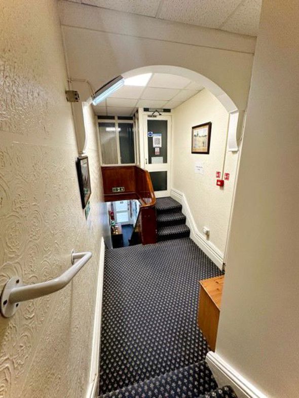 Property image 12 of 51