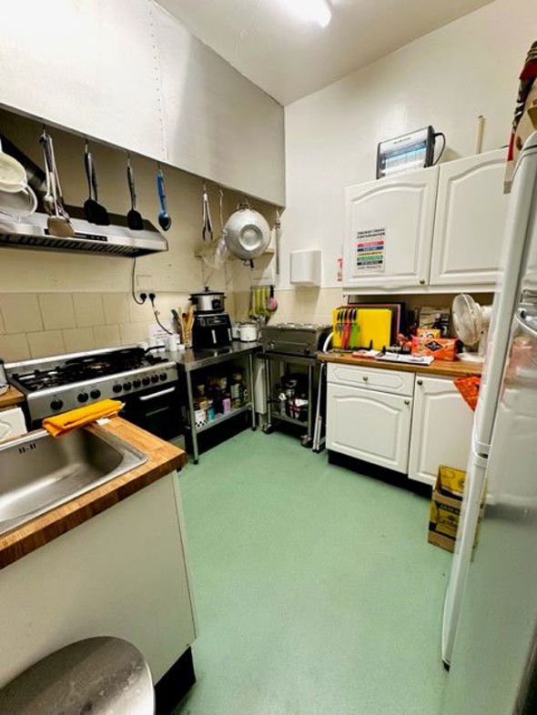 Property image 19 of 51