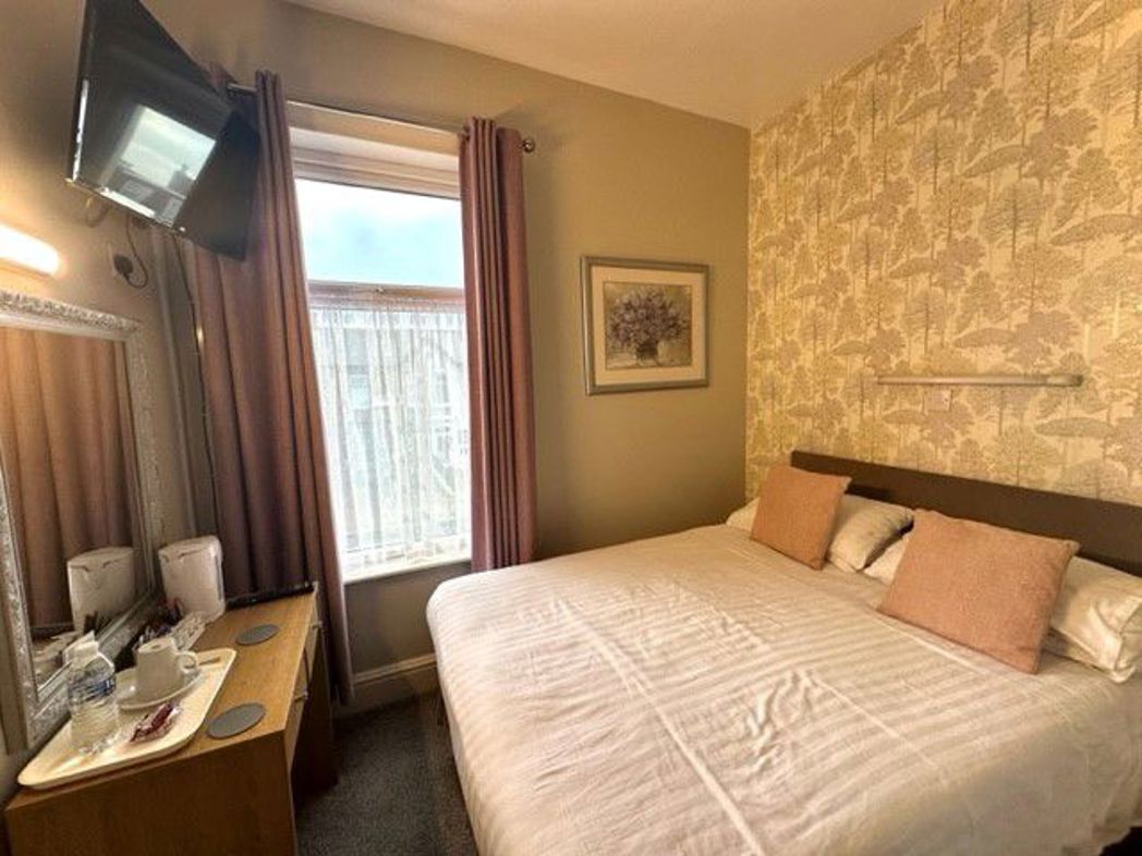 Property image 23 of 51