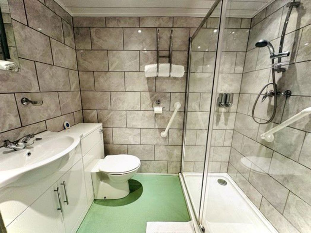 Property image 38 of 51