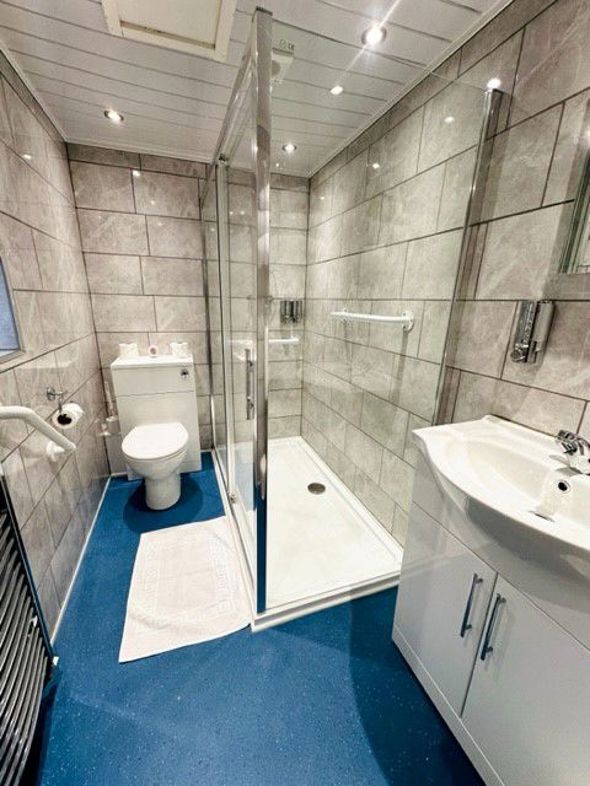 Property image 44 of 51