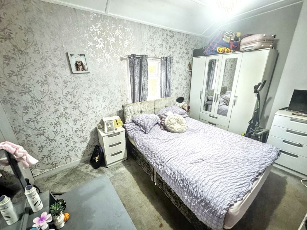 Property image 4 of 7