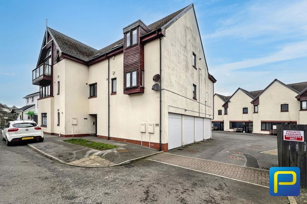 Property image 3 of 19