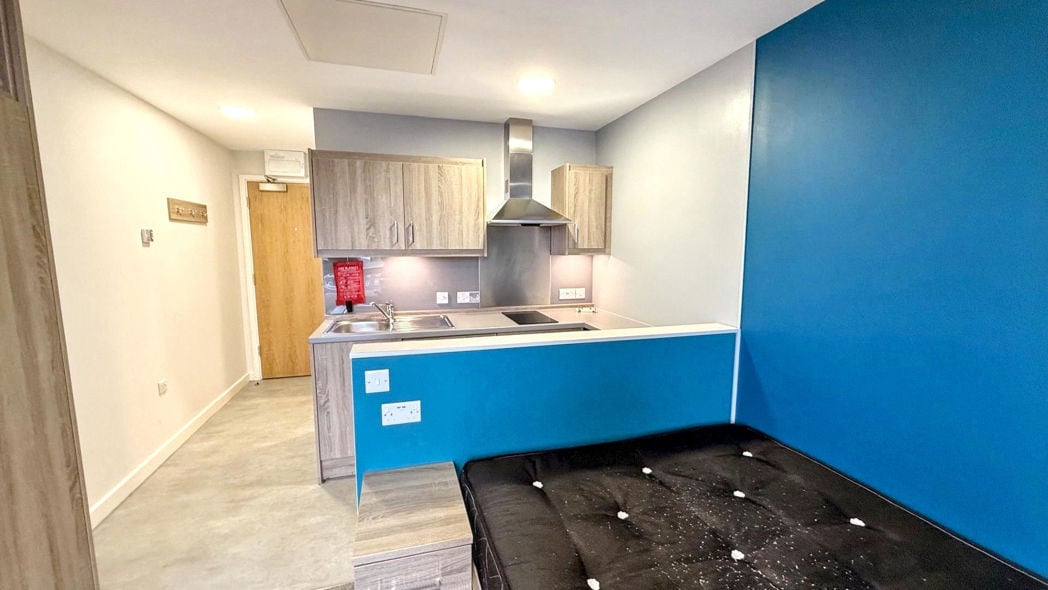 Property image 4 of 9
