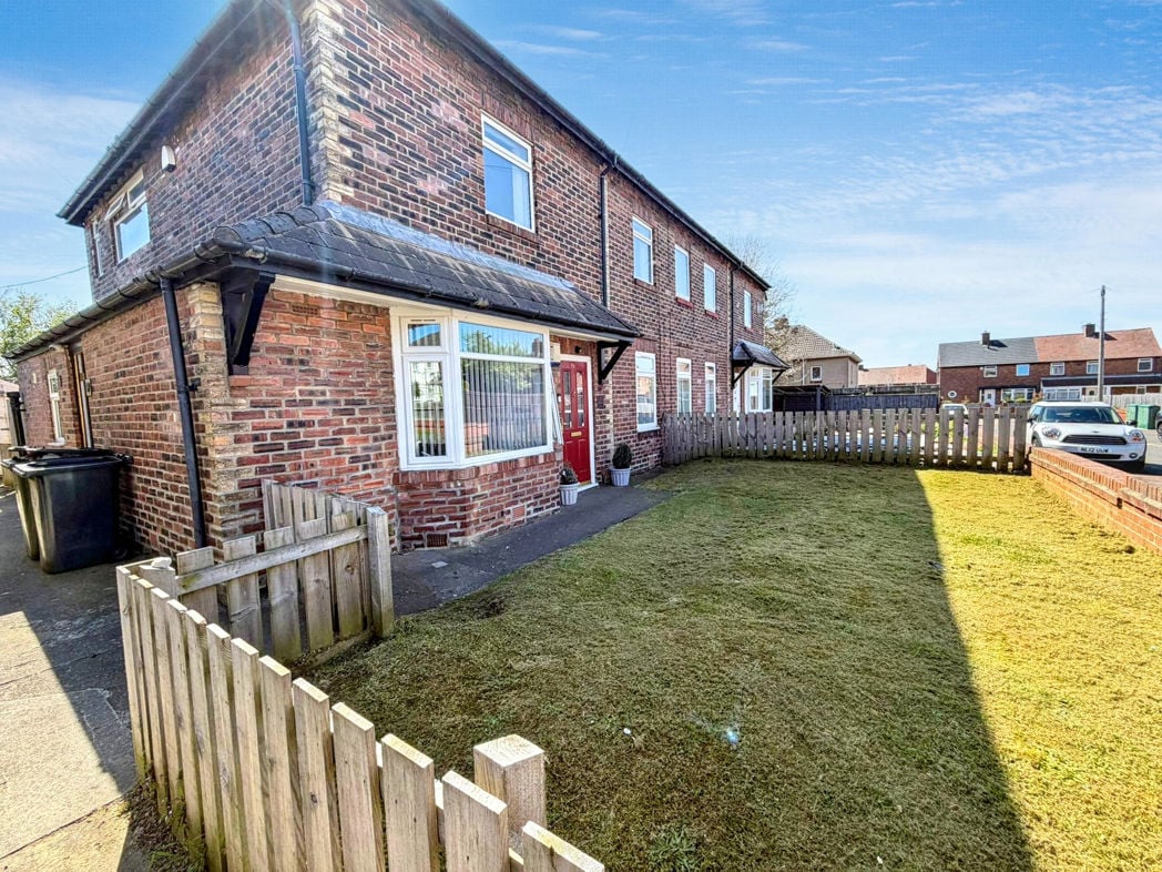 Property image 1 of 8