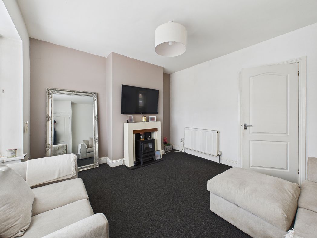 Property image 3 of 11