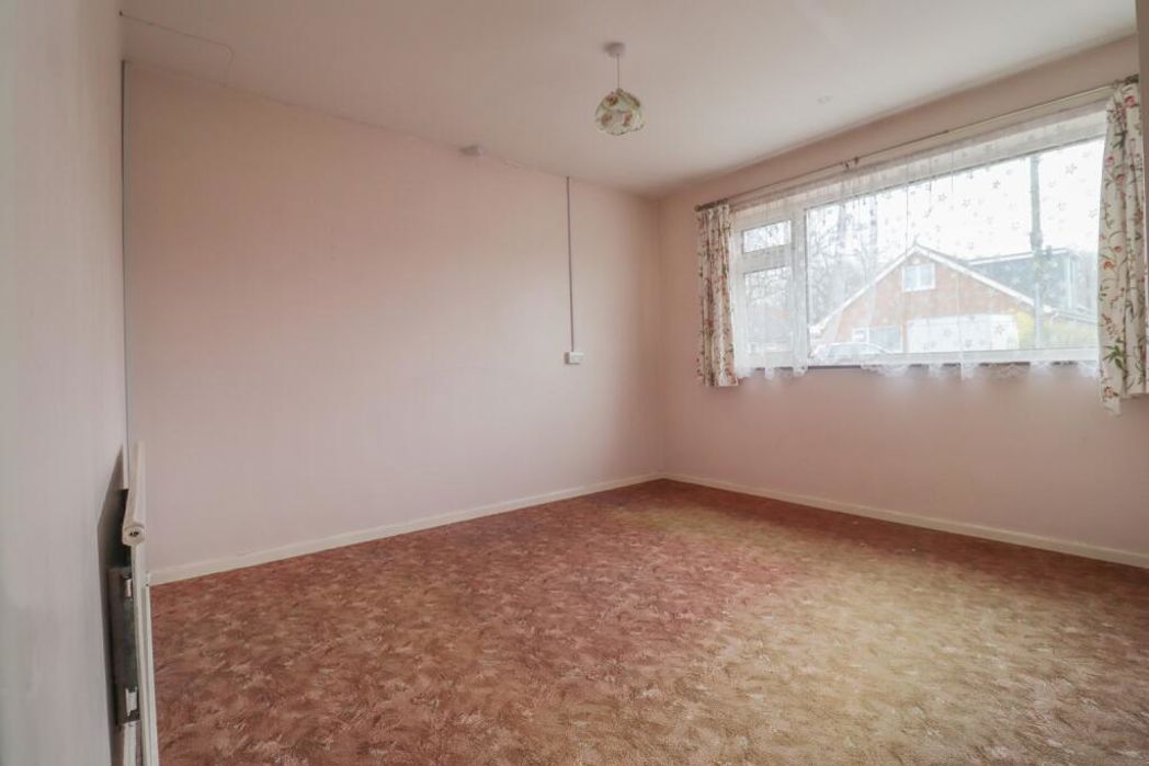 Property image 7 of 11