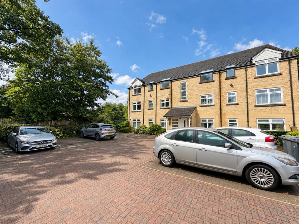 Property image 1 of 15