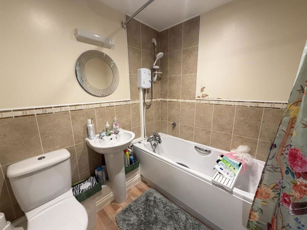 Property image 13 of 15