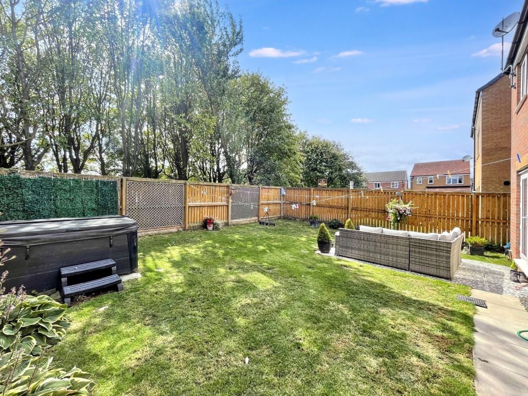 Property image 24 of 27