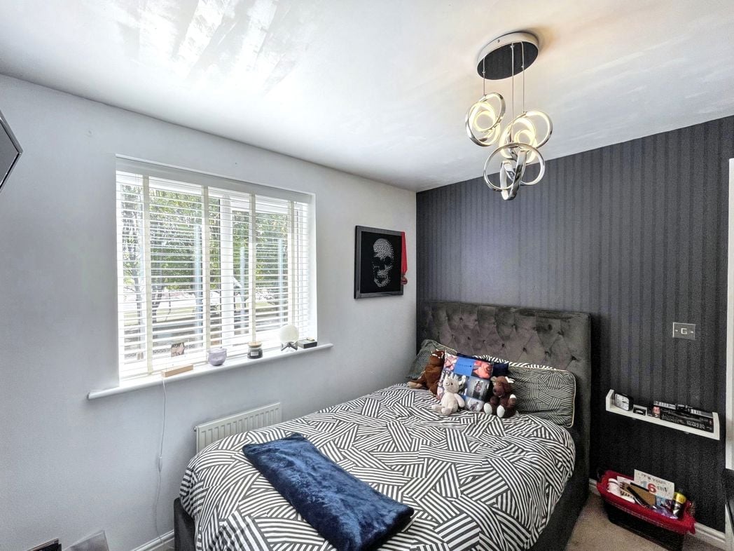 Property image 20 of 27