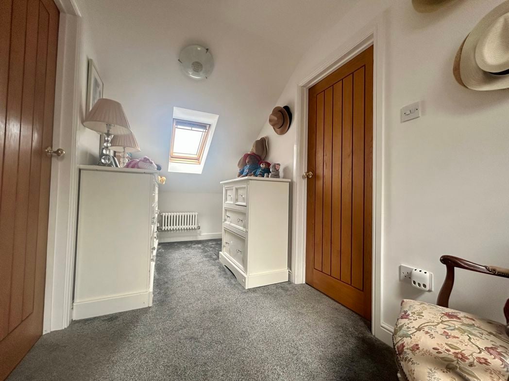 Property image 12 of 34