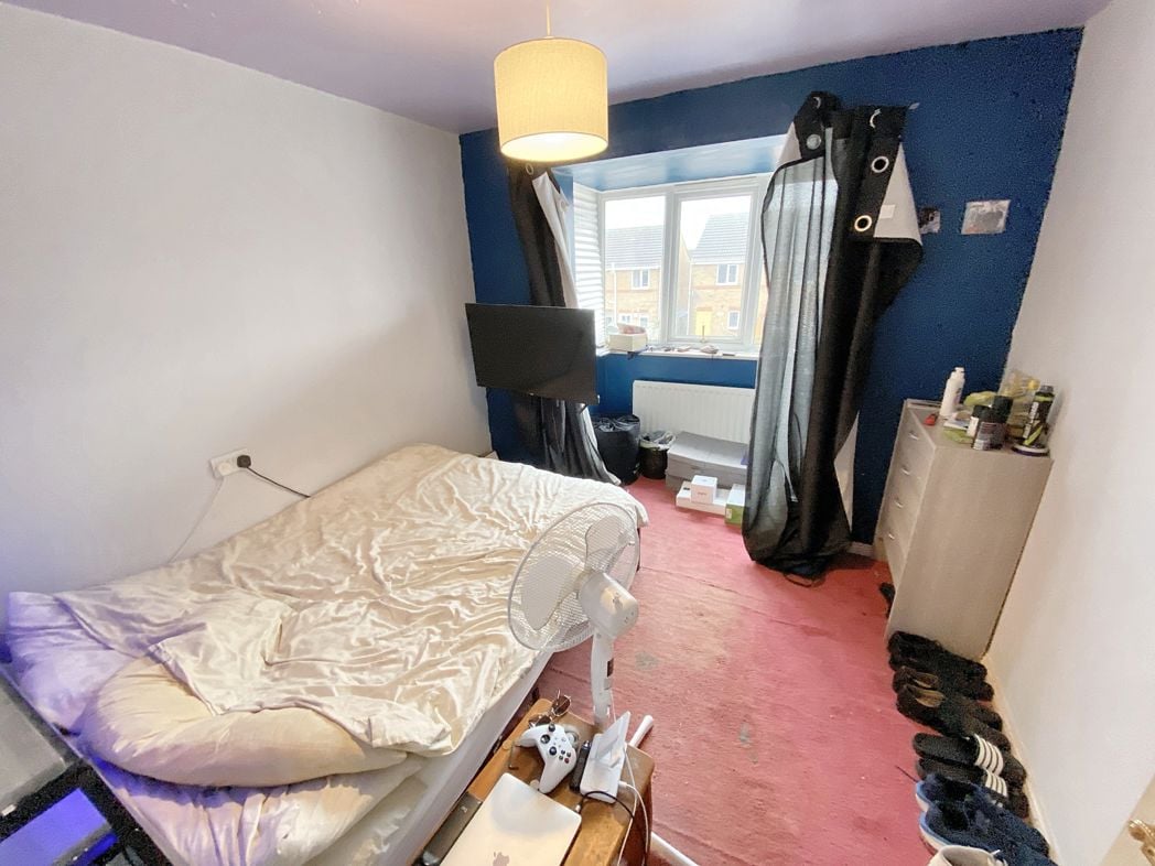 Property image 12 of 19