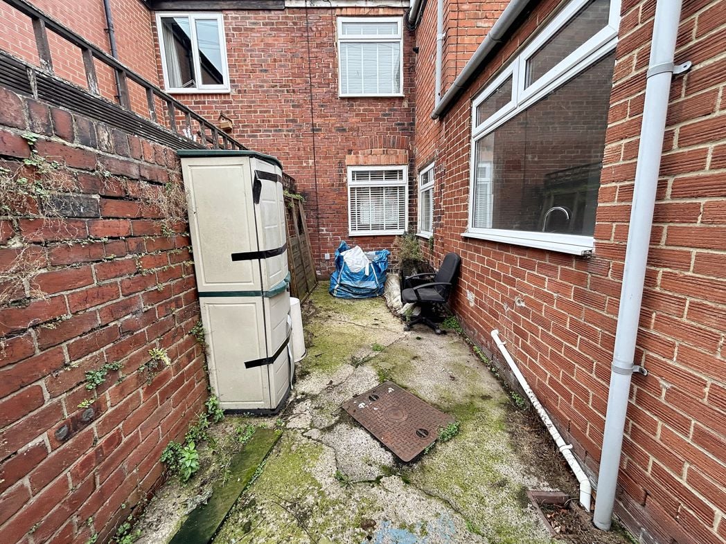 Property image 11 of 11