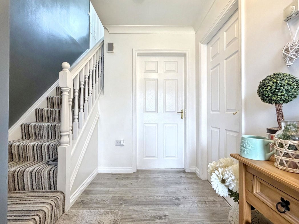 Entrance/Hallway