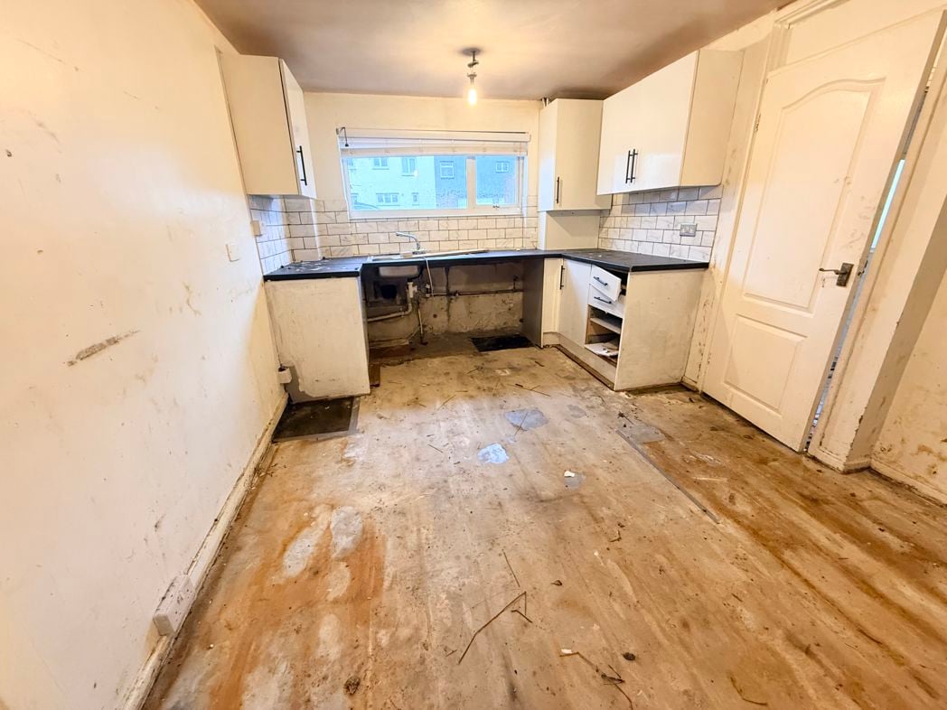 Property image 5 of 14