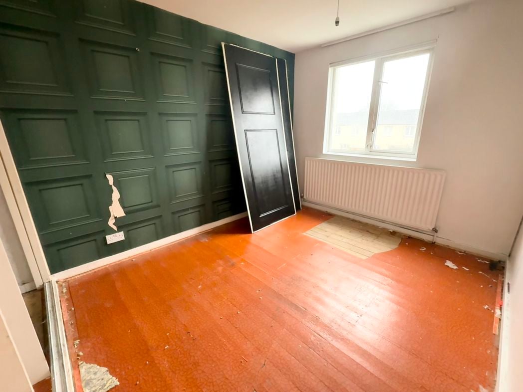 Property image 11 of 14