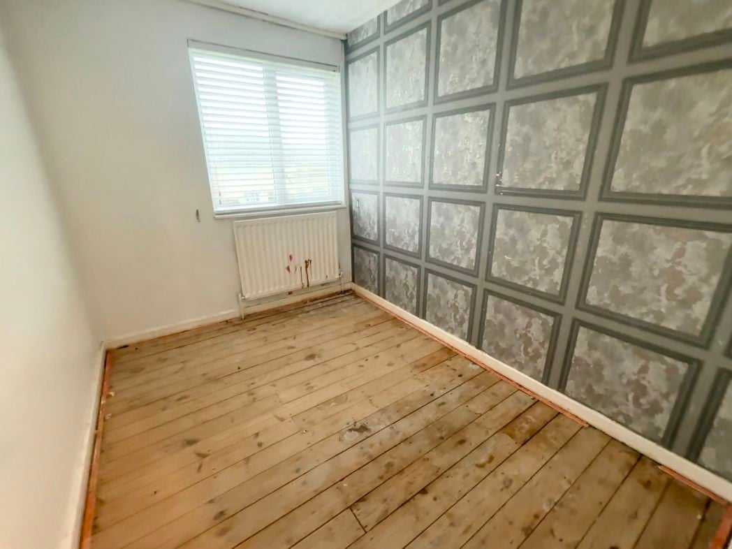 Property image 12 of 14