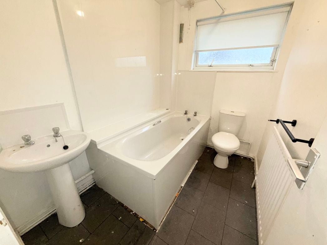 Property image 14 of 14