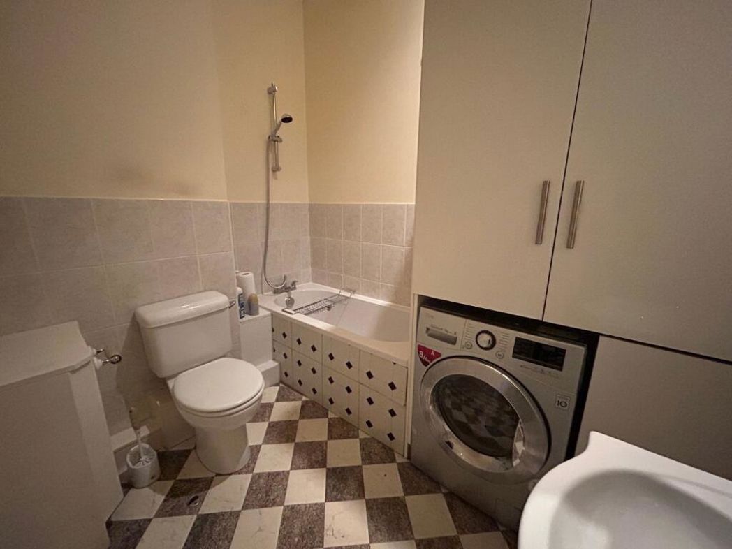 63, Bingley, West Yorkshire, BD16 4BG