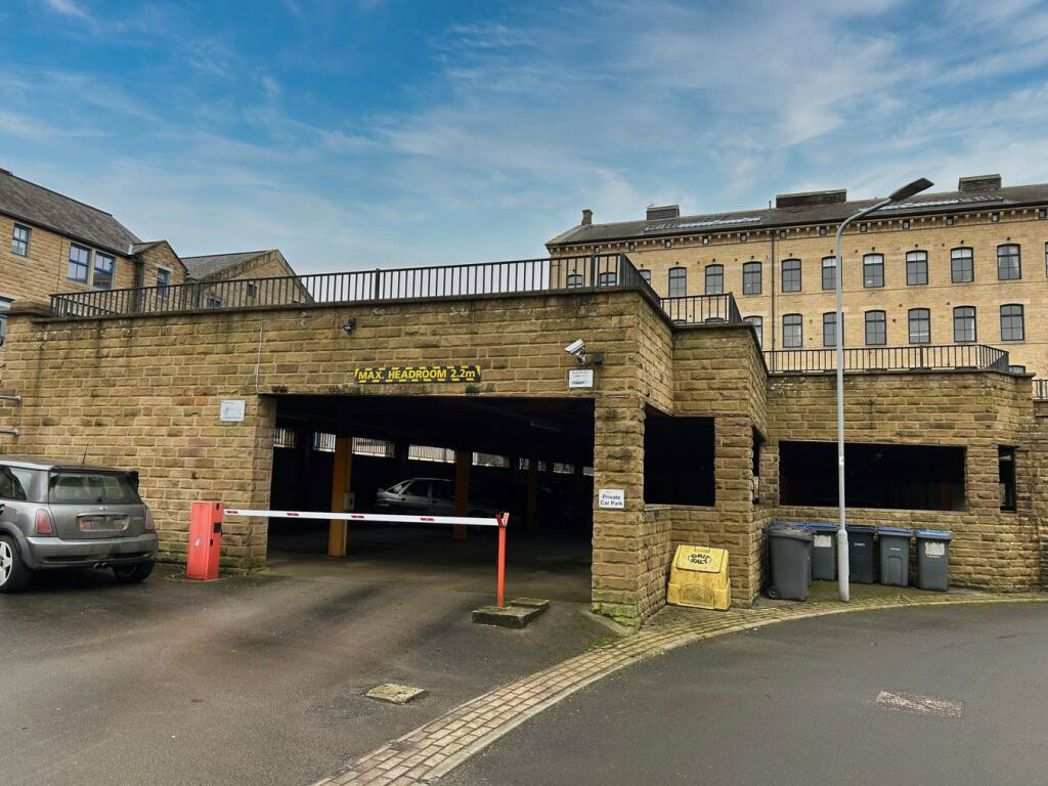 63, Bingley, West Yorkshire, BD16 4BG