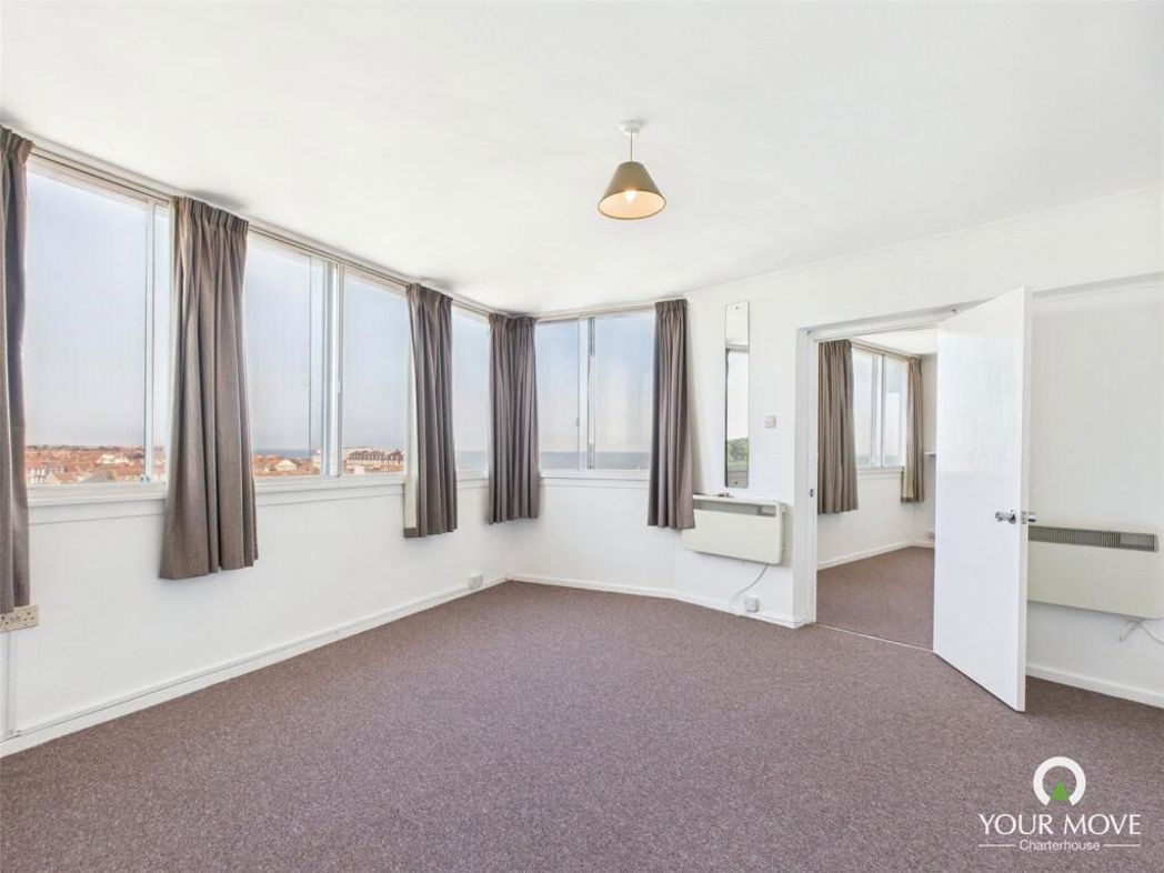 Property image 3 of 9