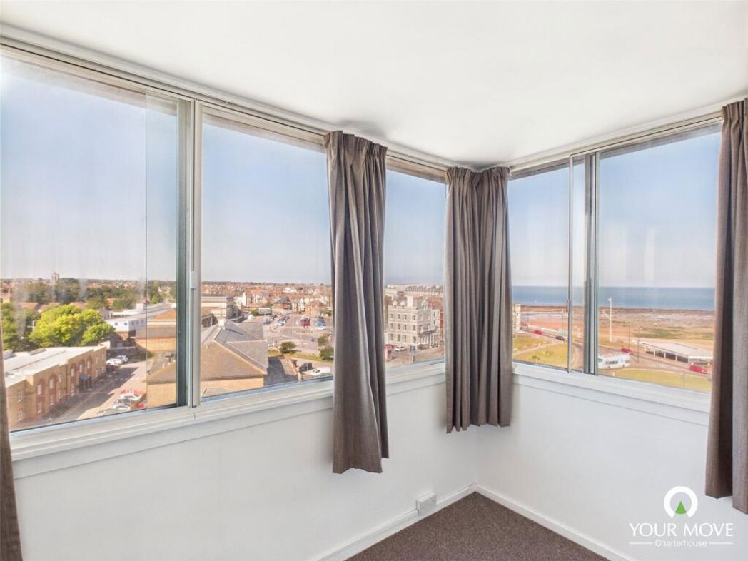 Property image 4 of 9