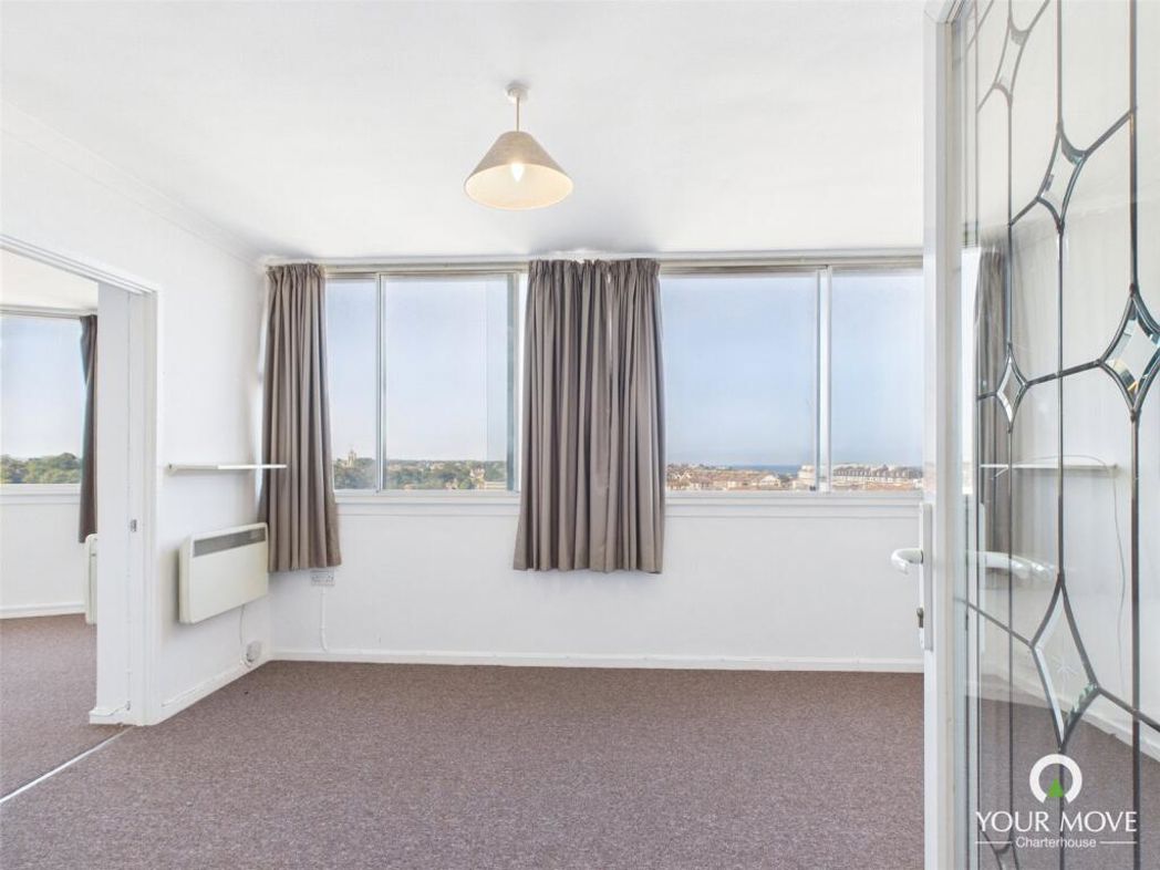 Property image 6 of 9