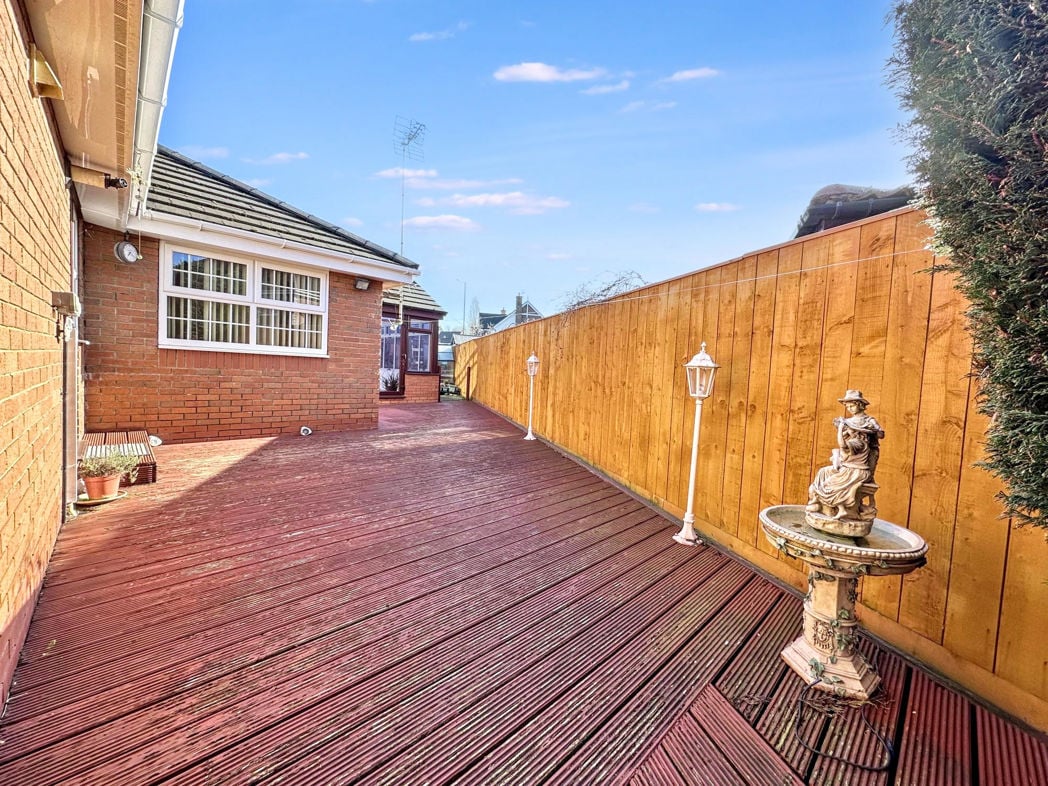 Property image 24 of 27
