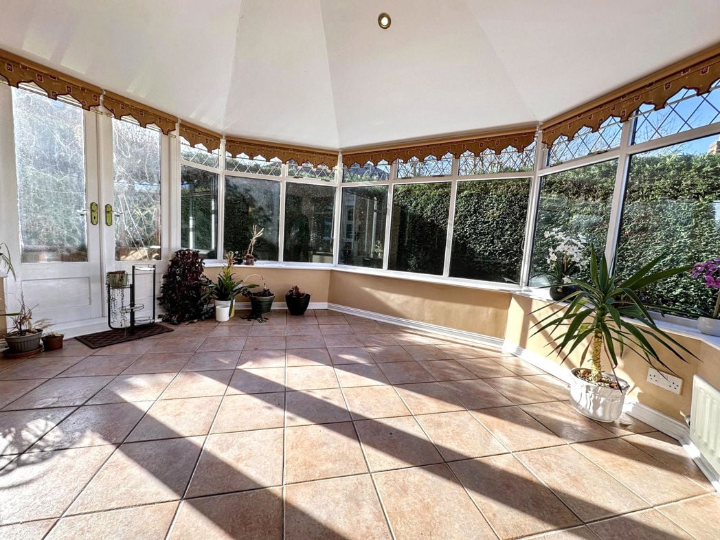 Property image 6 of 27