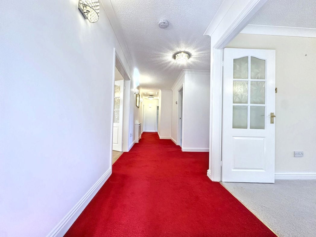 Property image 3 of 27