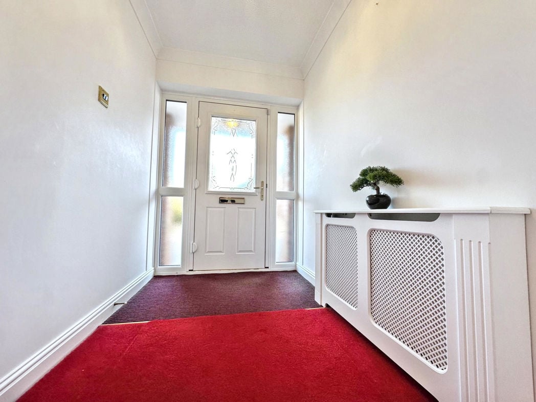 Property image 2 of 27