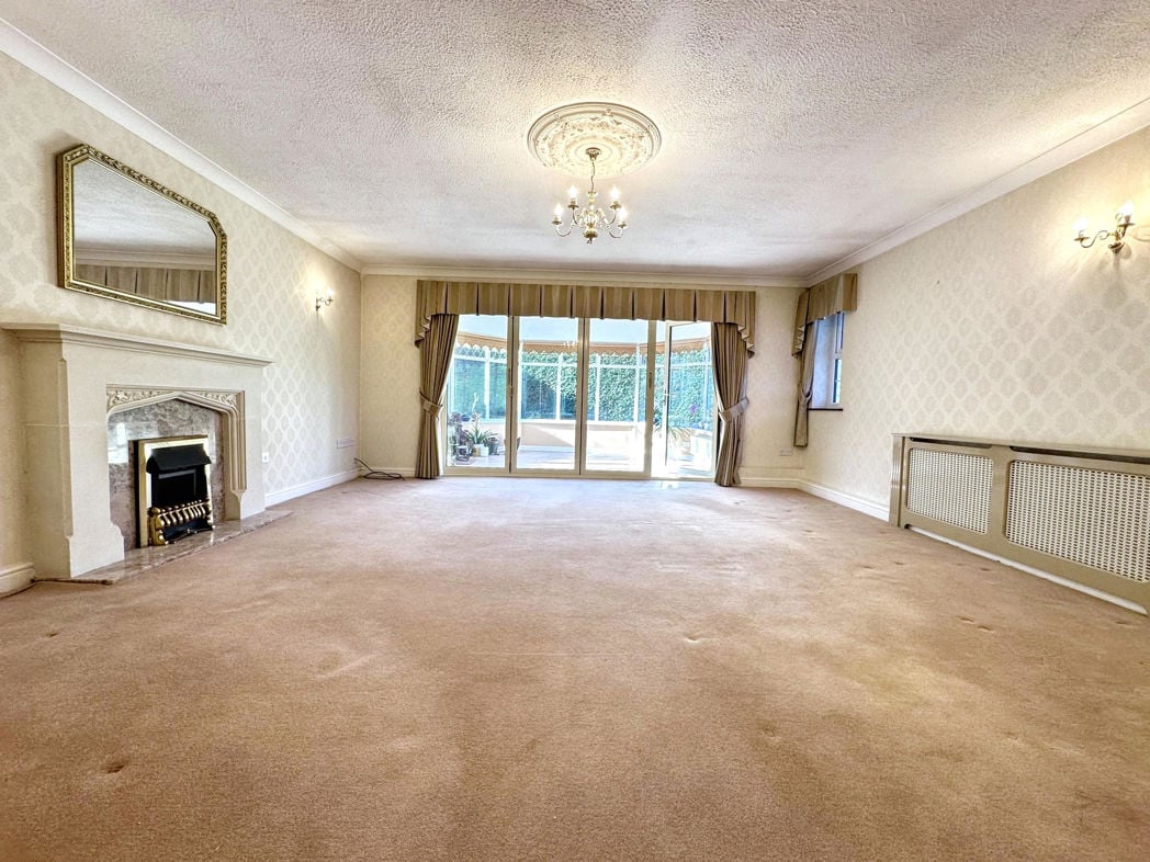 Property image 5 of 27
