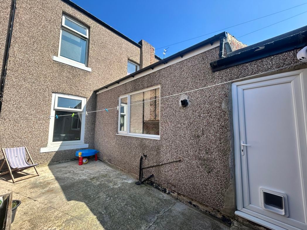 Property image 23 of 25