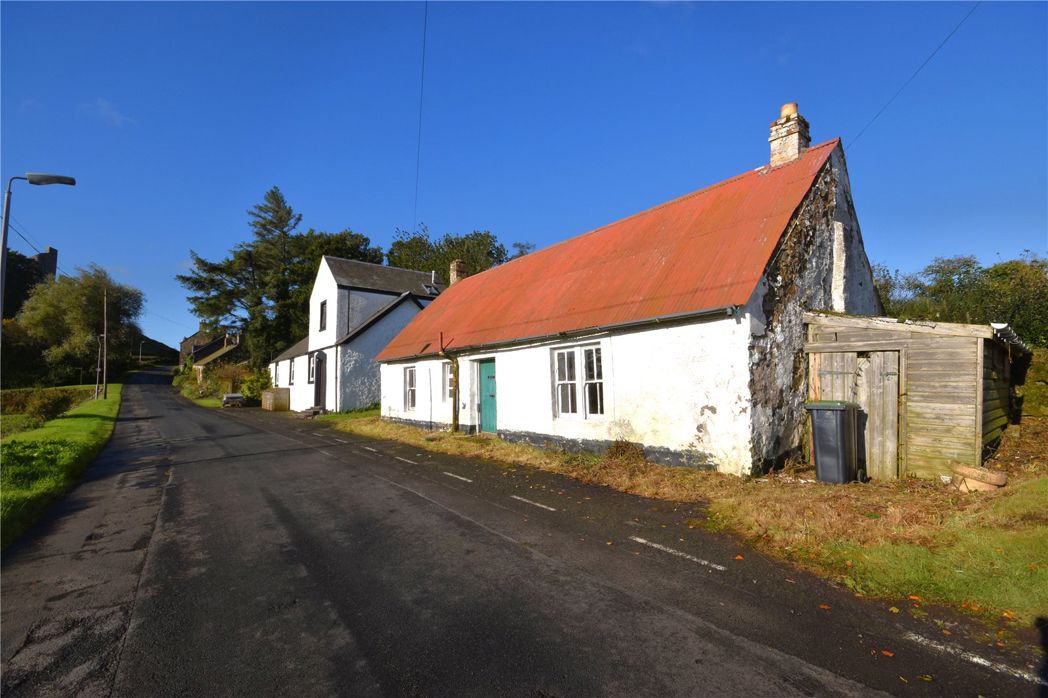 Property image 2 of 8