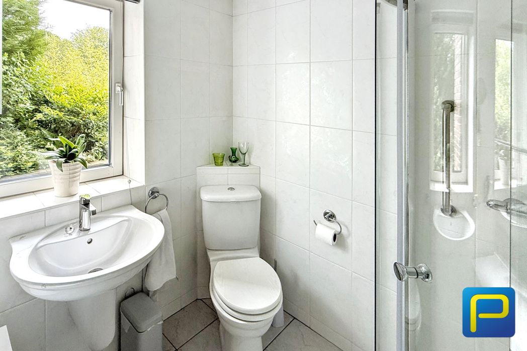 En-Suite Shower Room To Bedroom Three