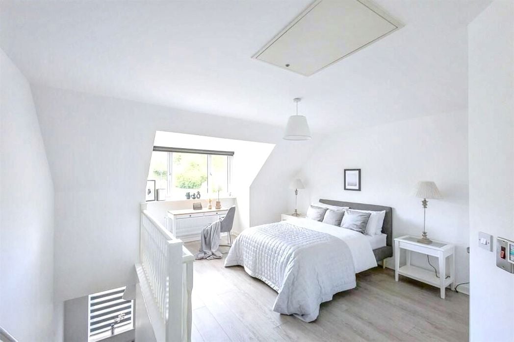 Property image 6 of 17