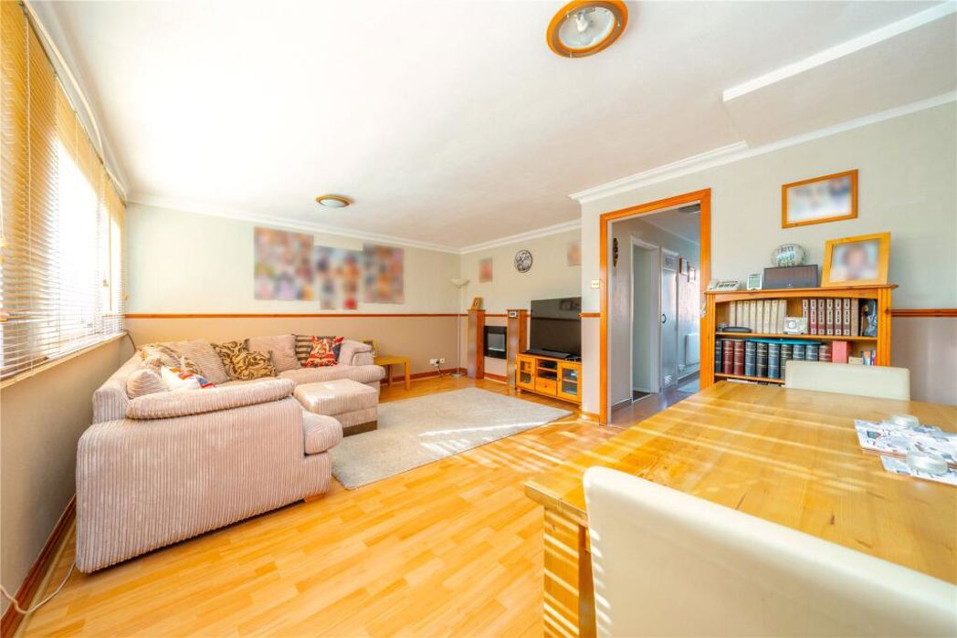 Property image 3 of 13