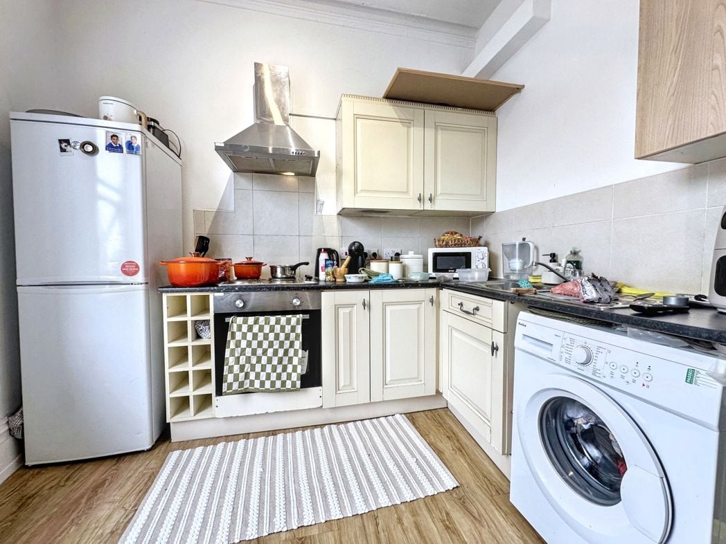 Property image 6 of 14