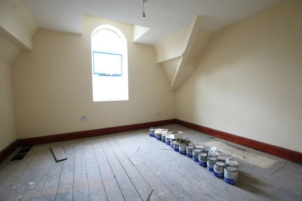 Property image 2 of 20