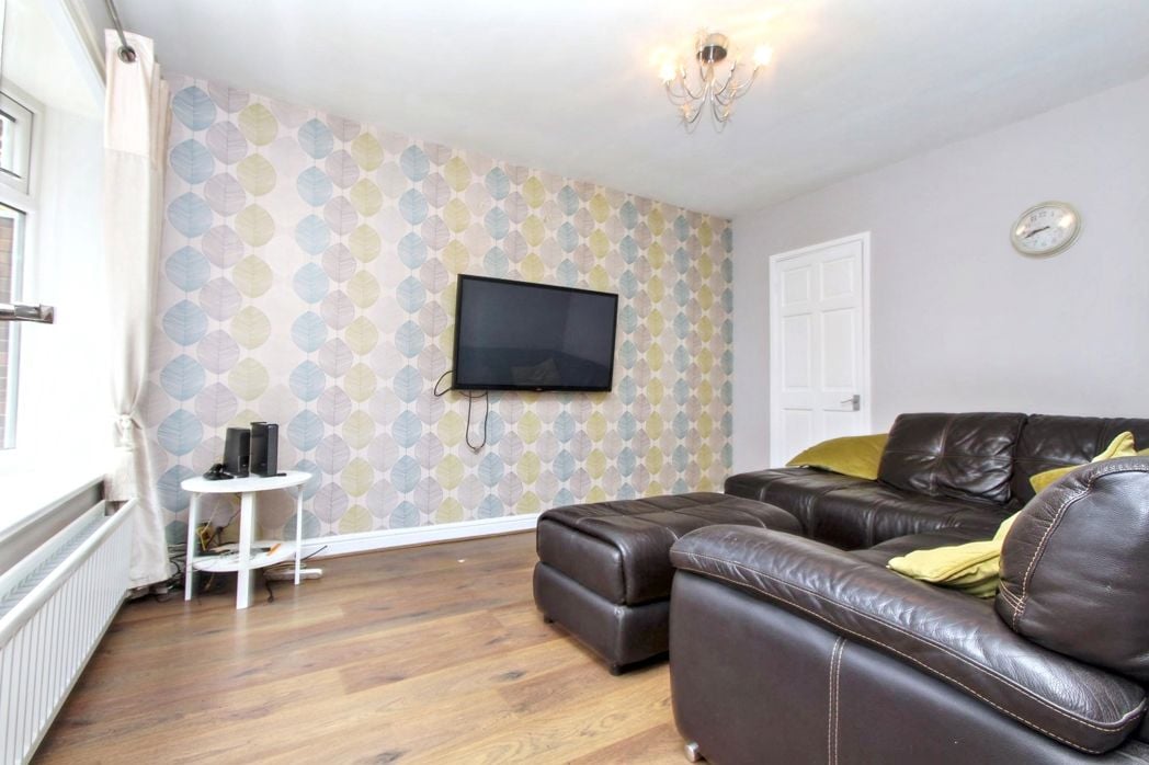 Property image 2 of 7