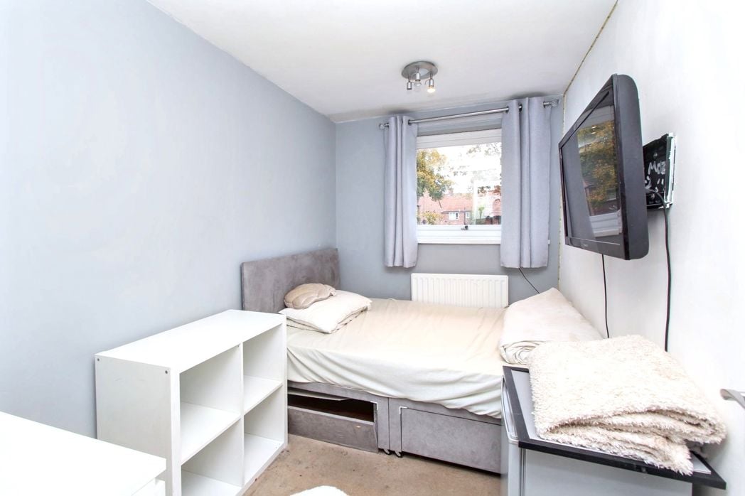 Property image 3 of 7