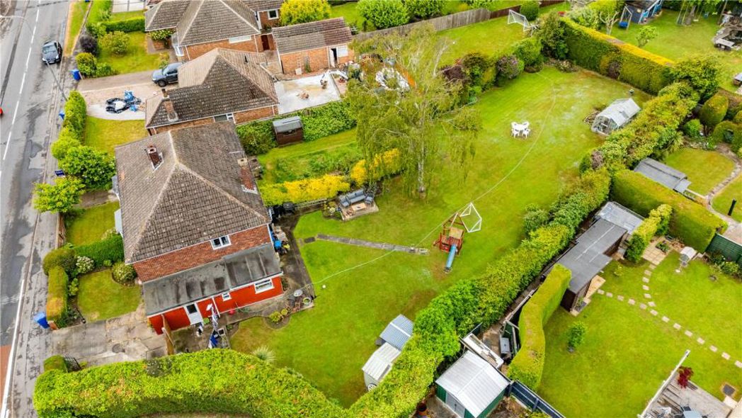 Property image 3 of 8