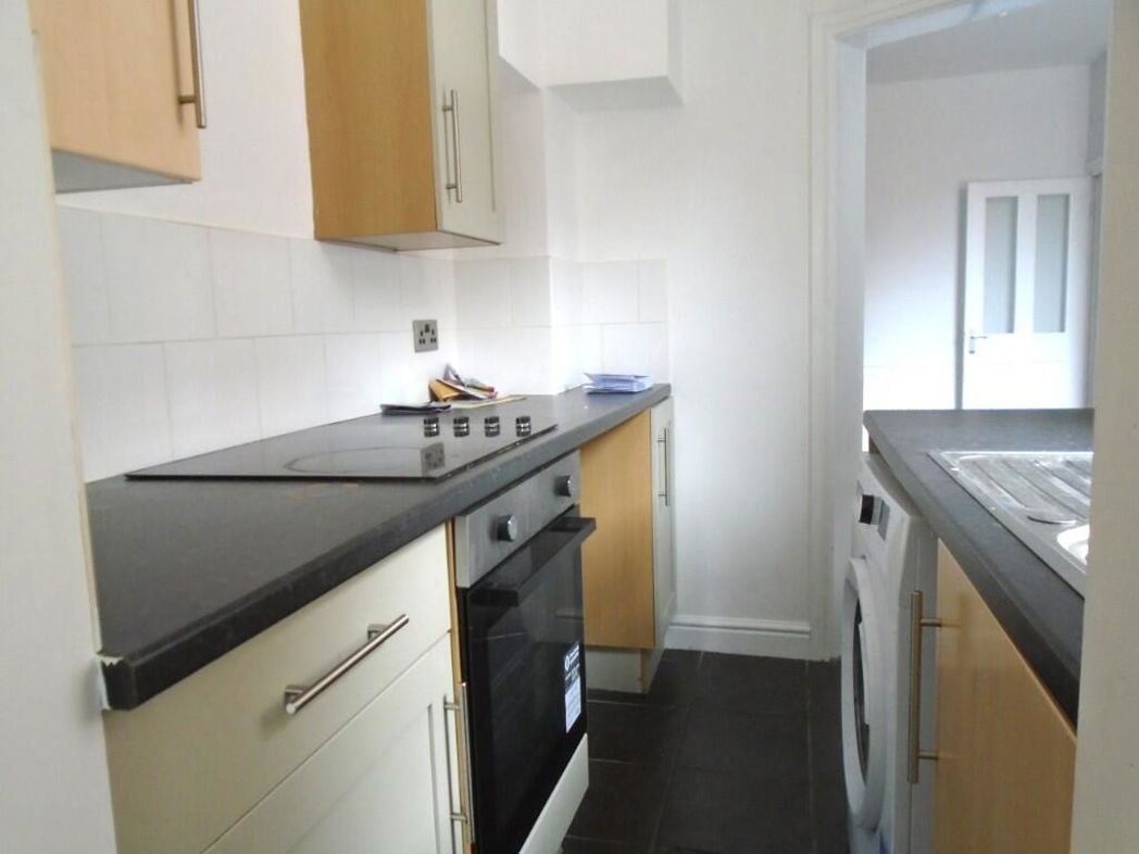 Property image 3 of 9
